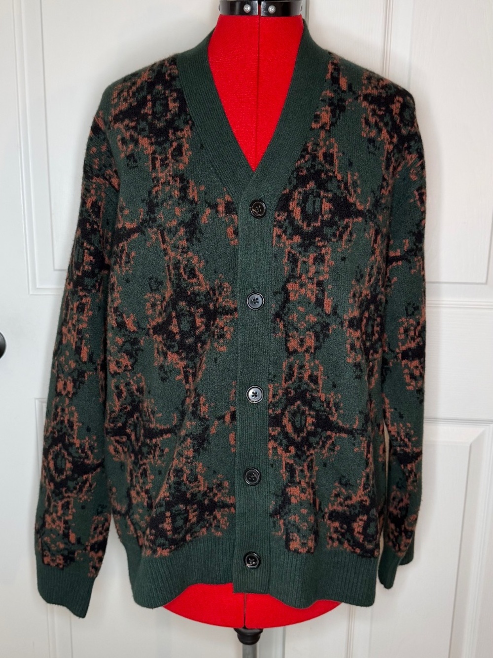 Abercrombie and Fitch Soft A&F Sweater Green Abstract Pattern Cardigan Mens S